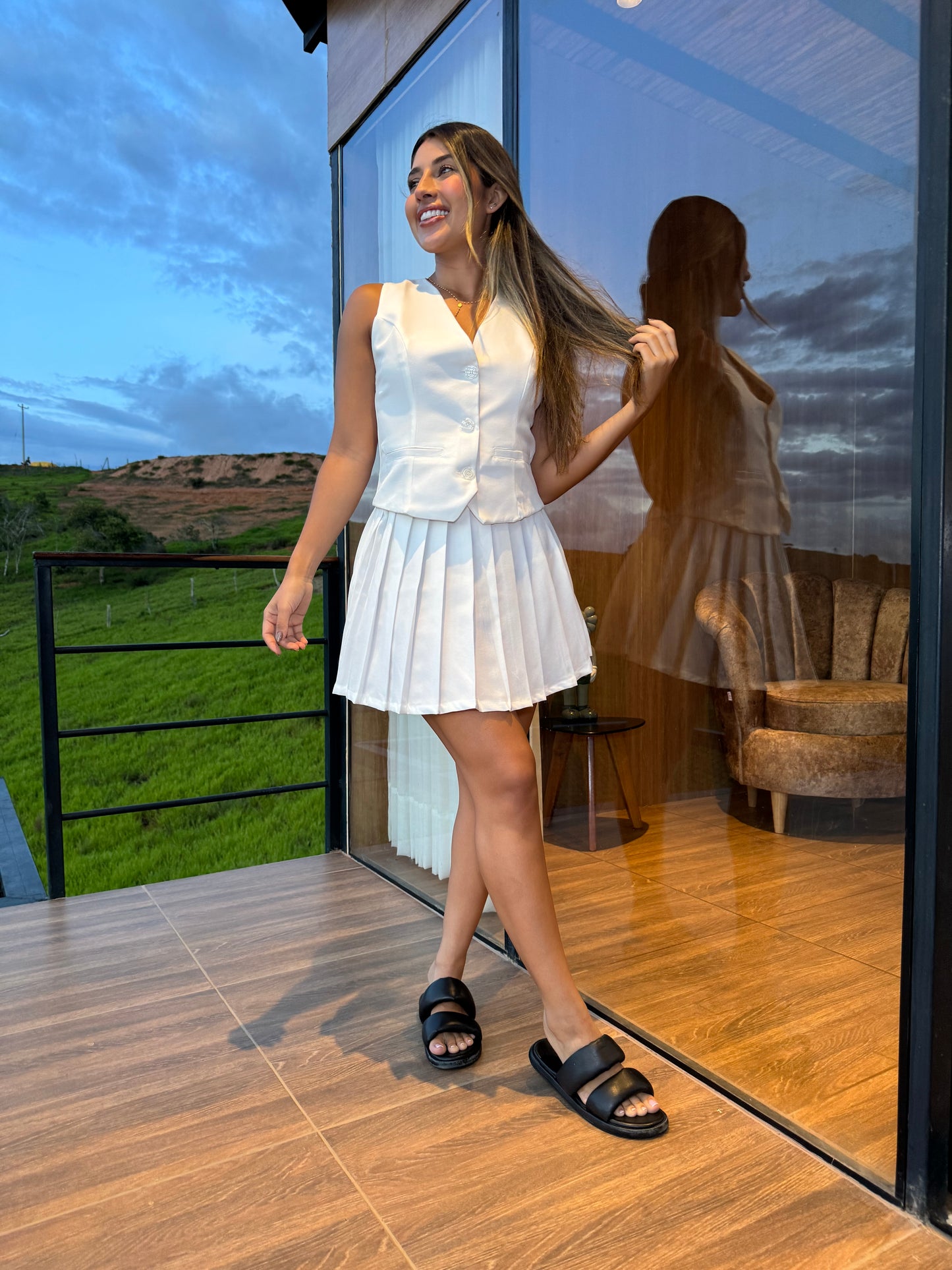FALDA PLISADA