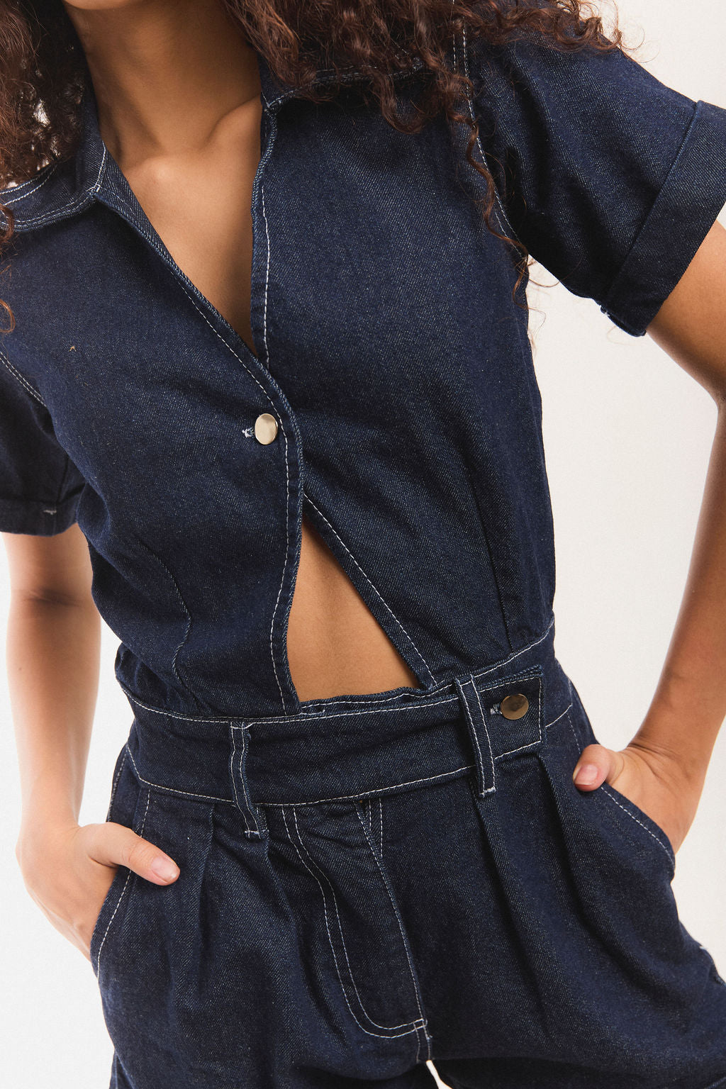 ENTERIZO DENIM TIERRA BRAVA en azul oscuro