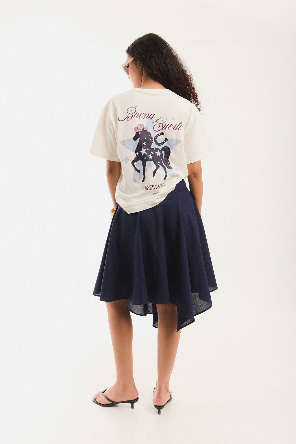 CAMISETA BUENA SUERTE en marfil