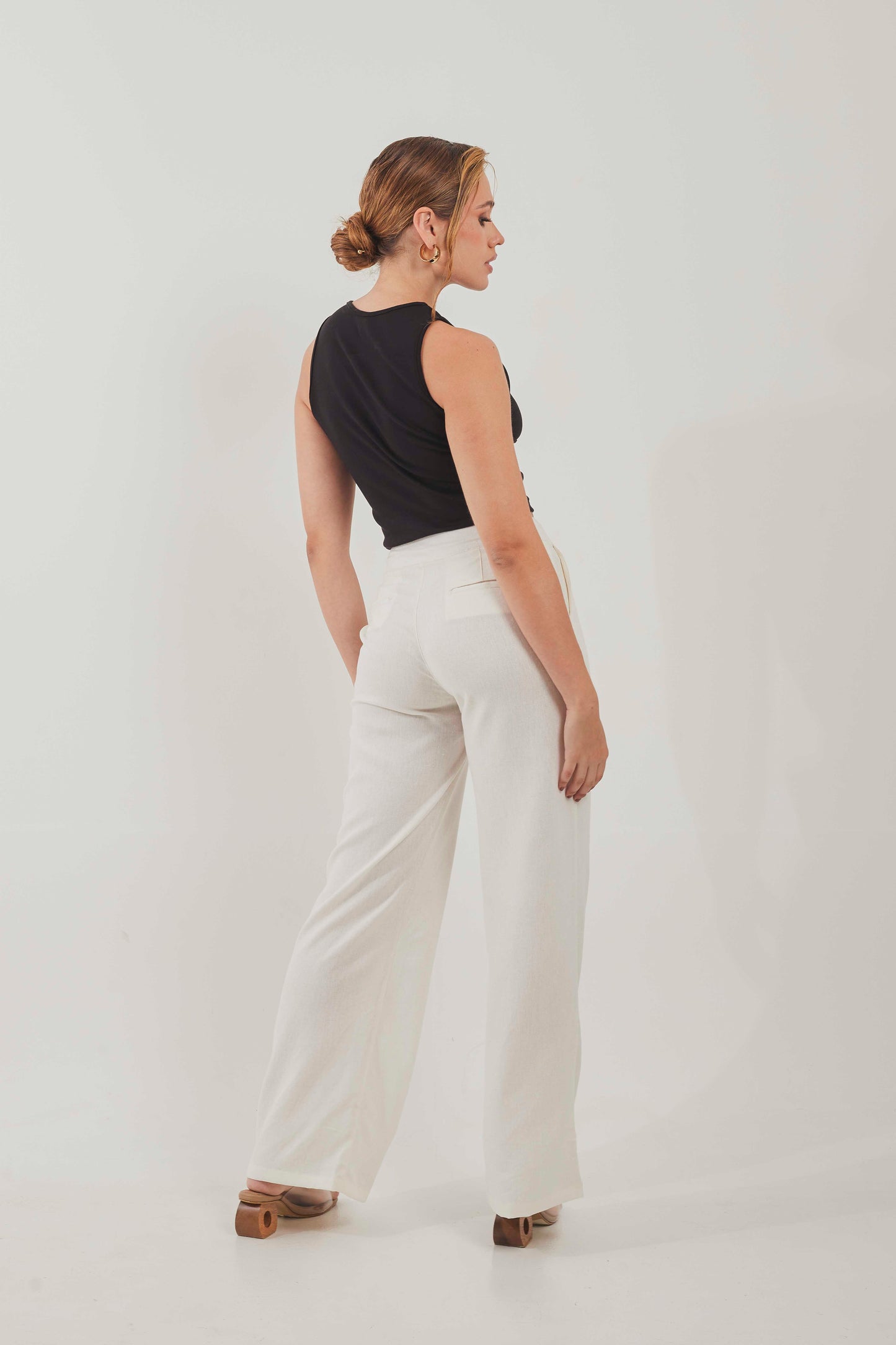 PANTALÓN ROBLE