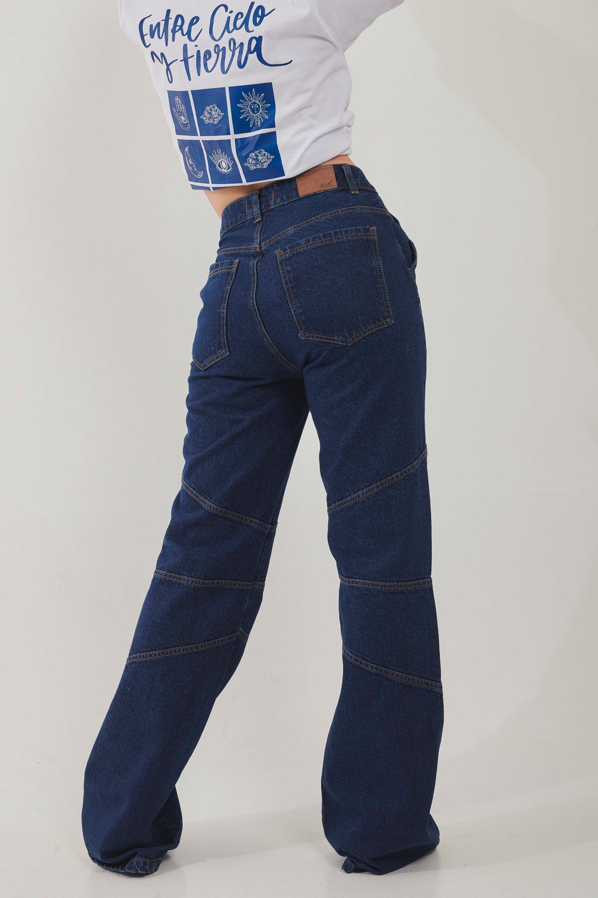JEAN ARIES en azul oscuro