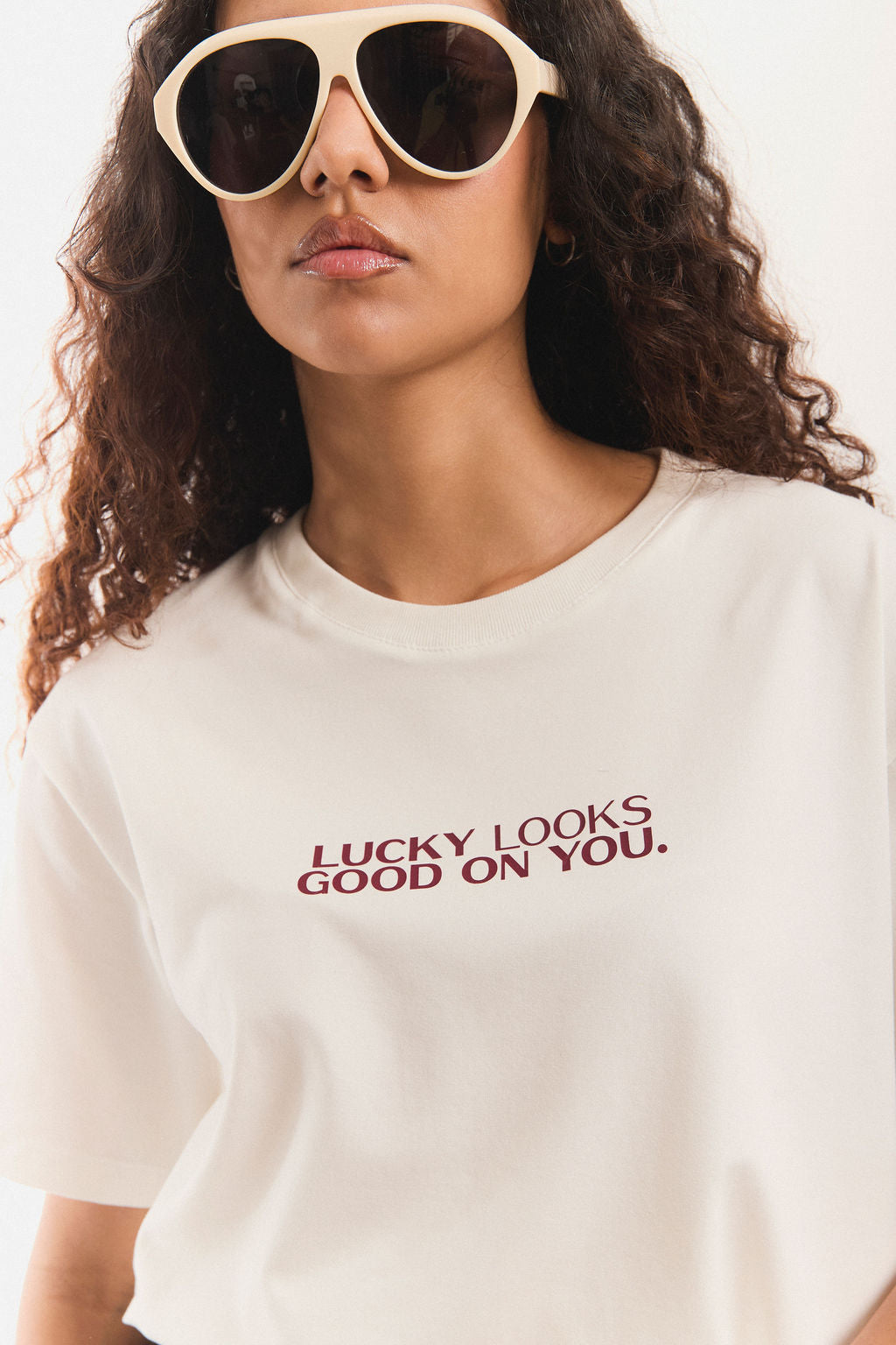 CAMISETA BUENA SUERTE en marfil