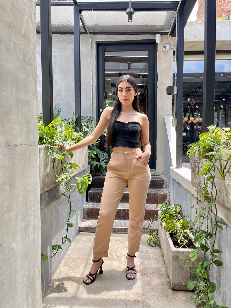 PANTALÓN ZARA BEIGE en beige