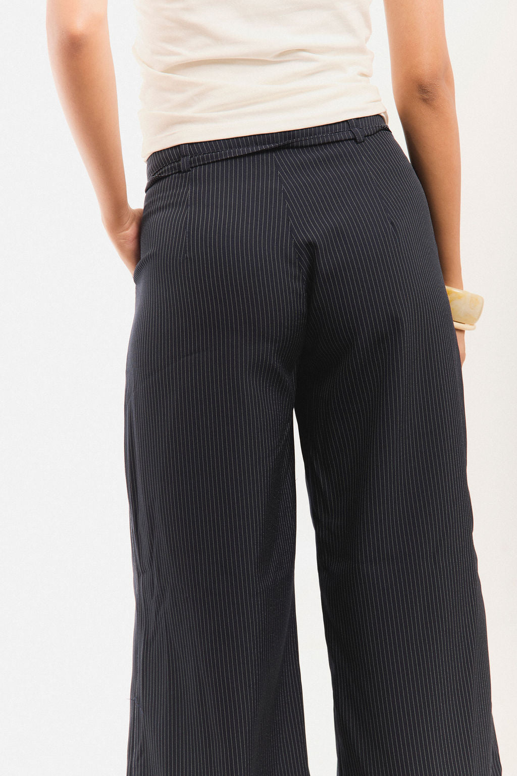 PANTALÓN RAYAS HERENCIA en azul oscuro