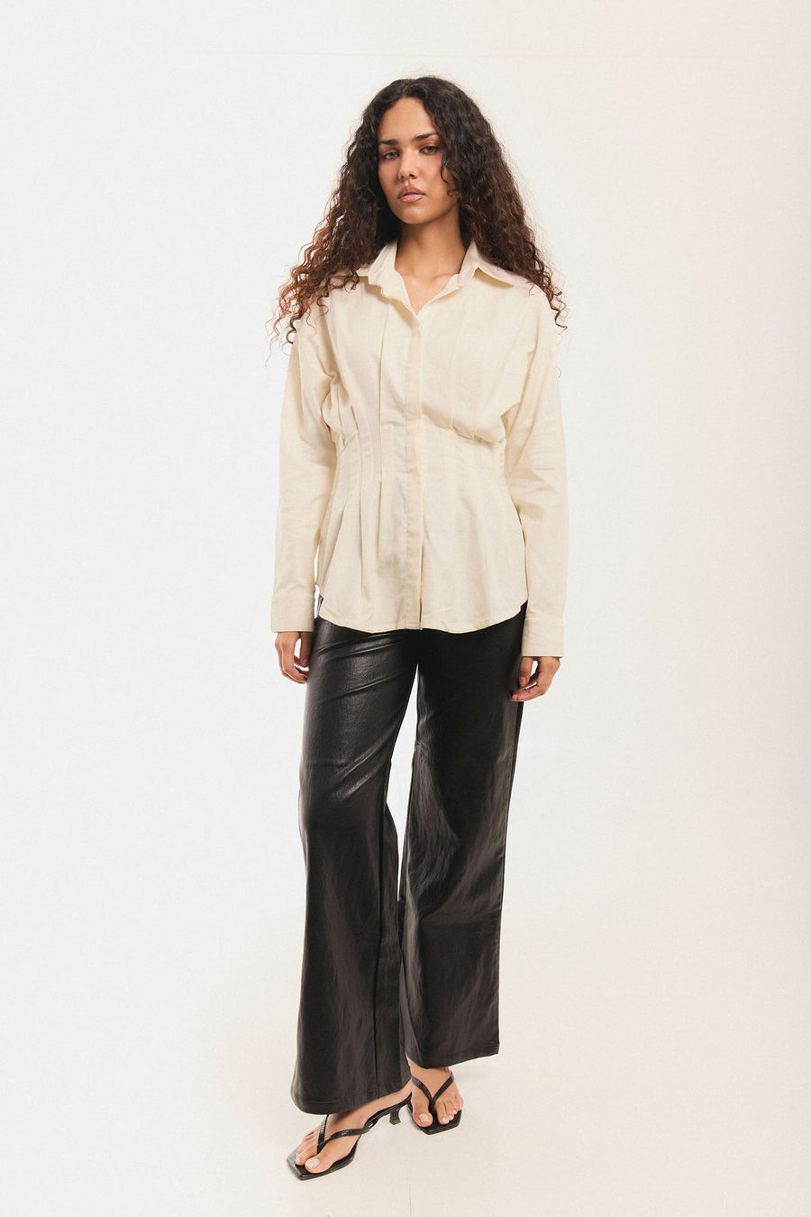 BLUSA COQUETA en marfil