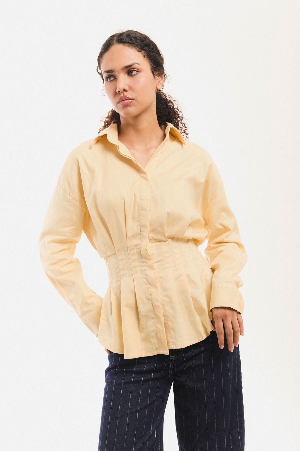 BLUSA COQUETA en amarillo