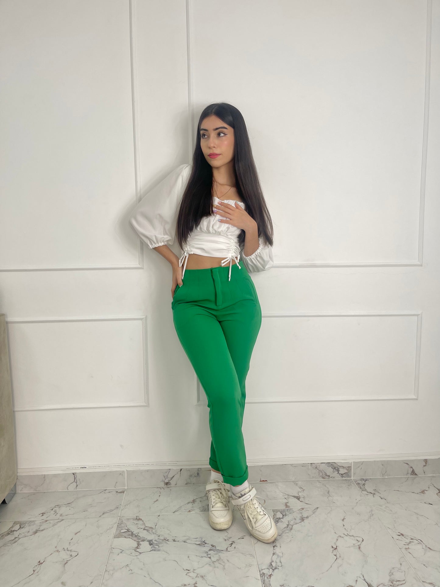 PANTALON ZARA VERDE